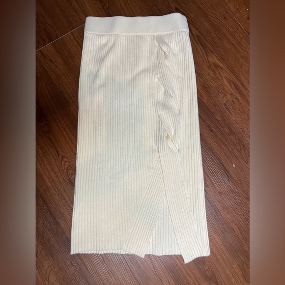 Maeve Women’s XS Cream Ivory Rayon Knit Midi Skirt Braided Detail Chic Style - Picture 4 of 8